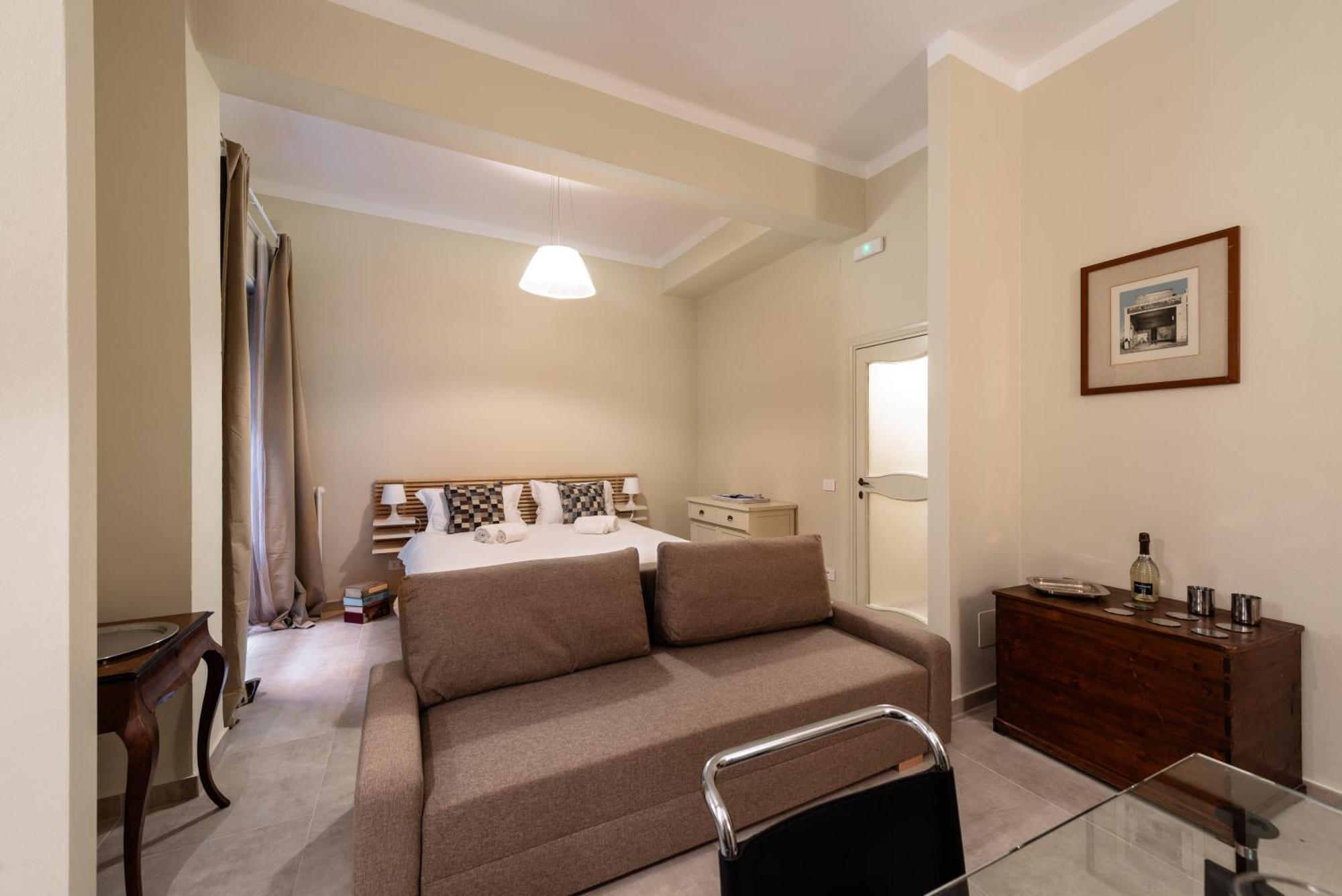 Hostly-Suite Il Mediceo-Lungarni In Town Center Pisa Bagian luar foto
