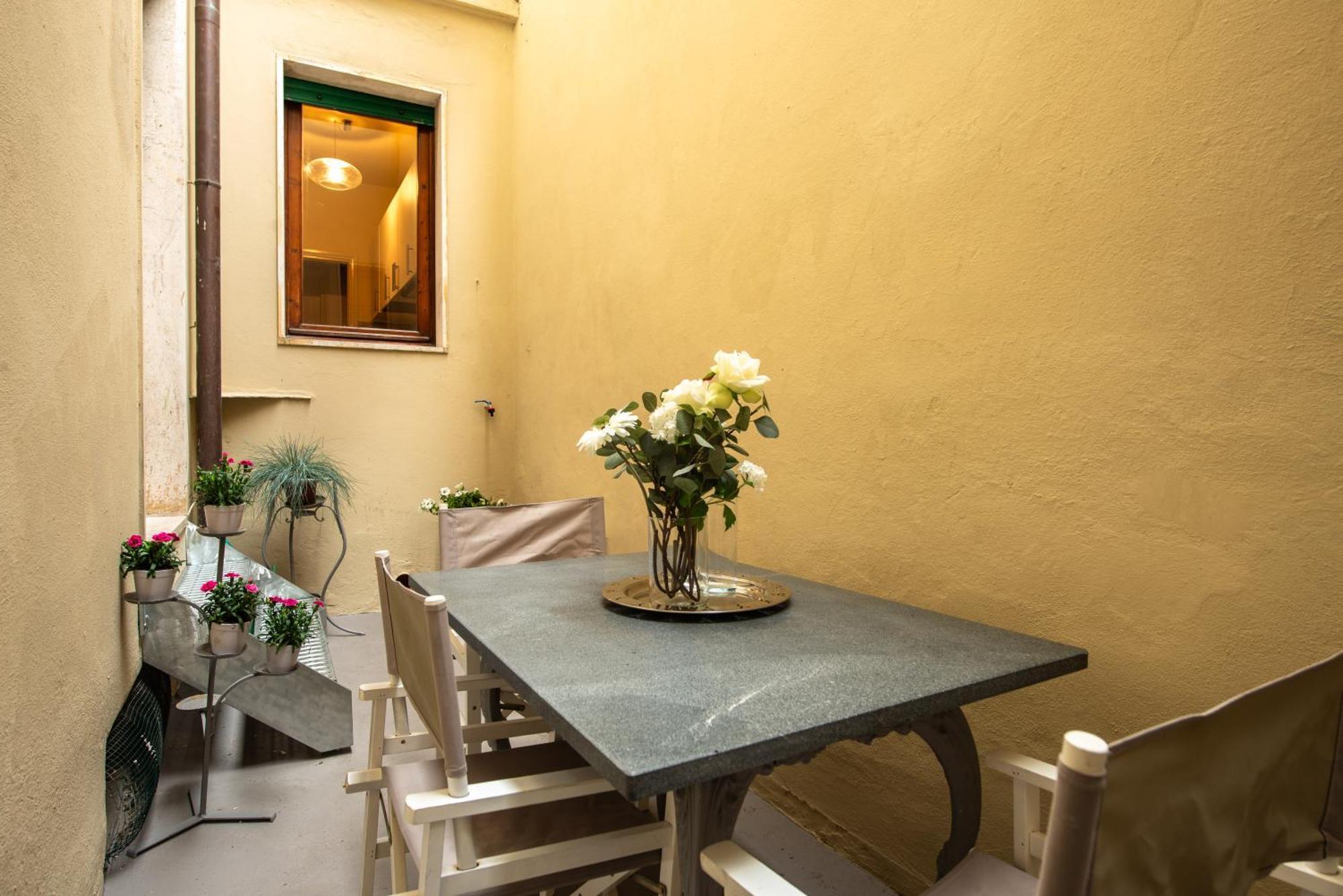 Hostly-Suite Il Mediceo-Lungarni In Town Center Pisa Bagian luar foto